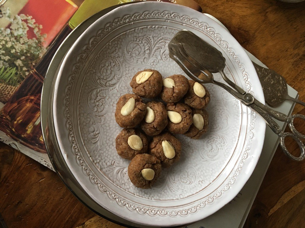 mandel-chia-cookies Rezept von Ayurveda at home Salzburg